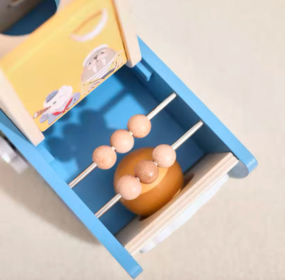 Multifunktionales Aktivitätspielzeug
