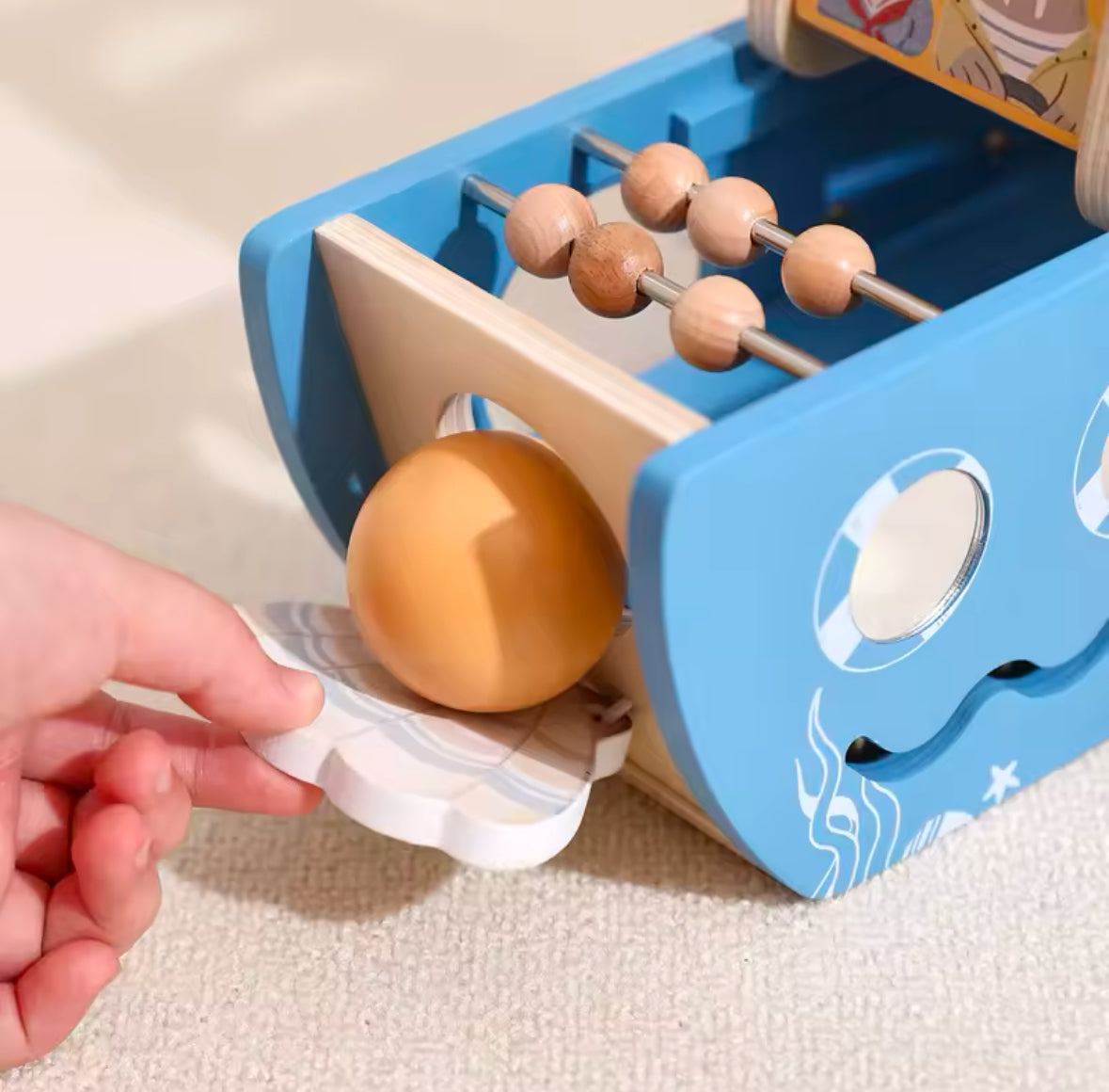 Multifunktionales Aktivitätspielzeug